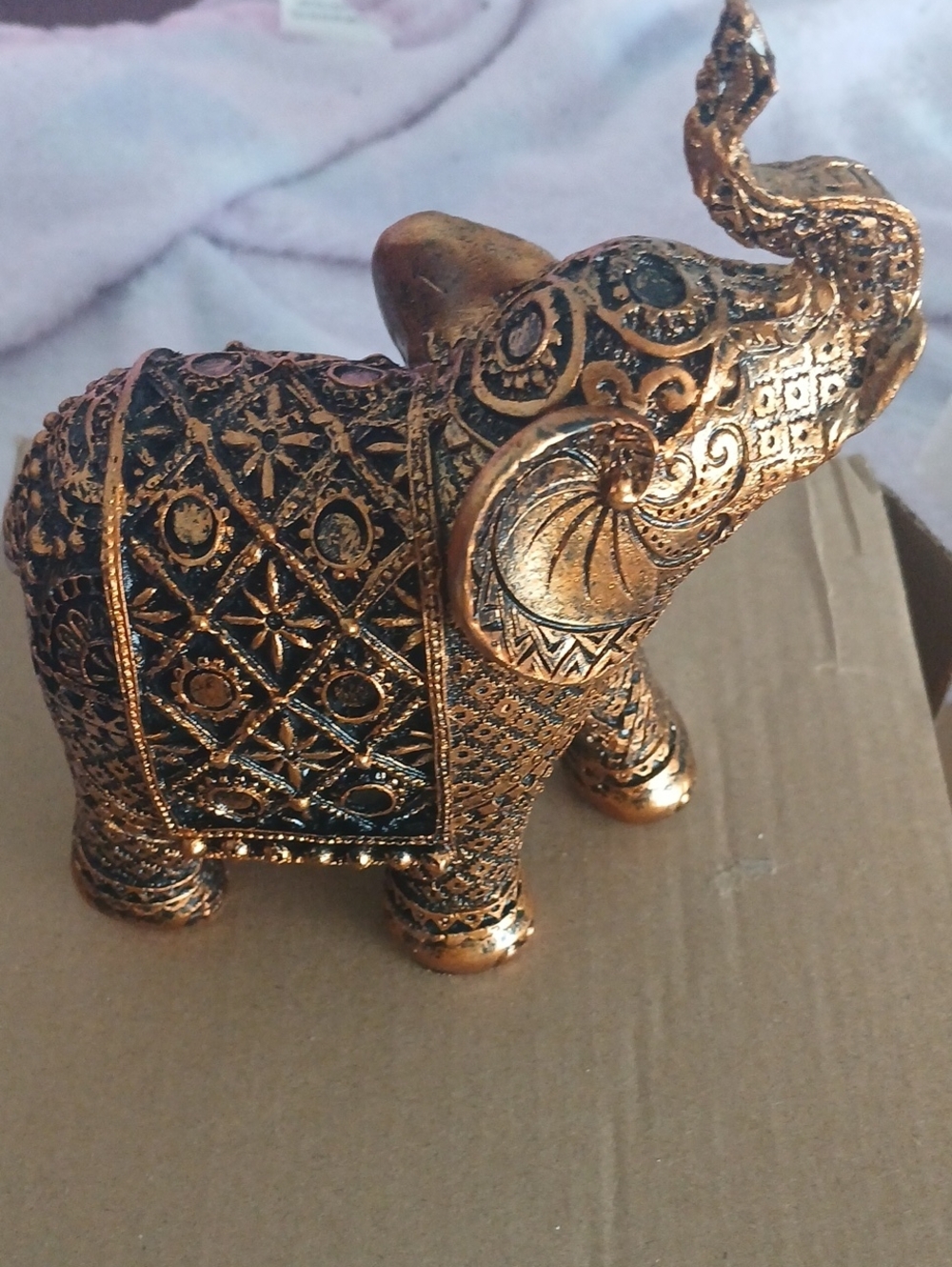Decorative Gold Elephant Figurine - Ornate Home Accent